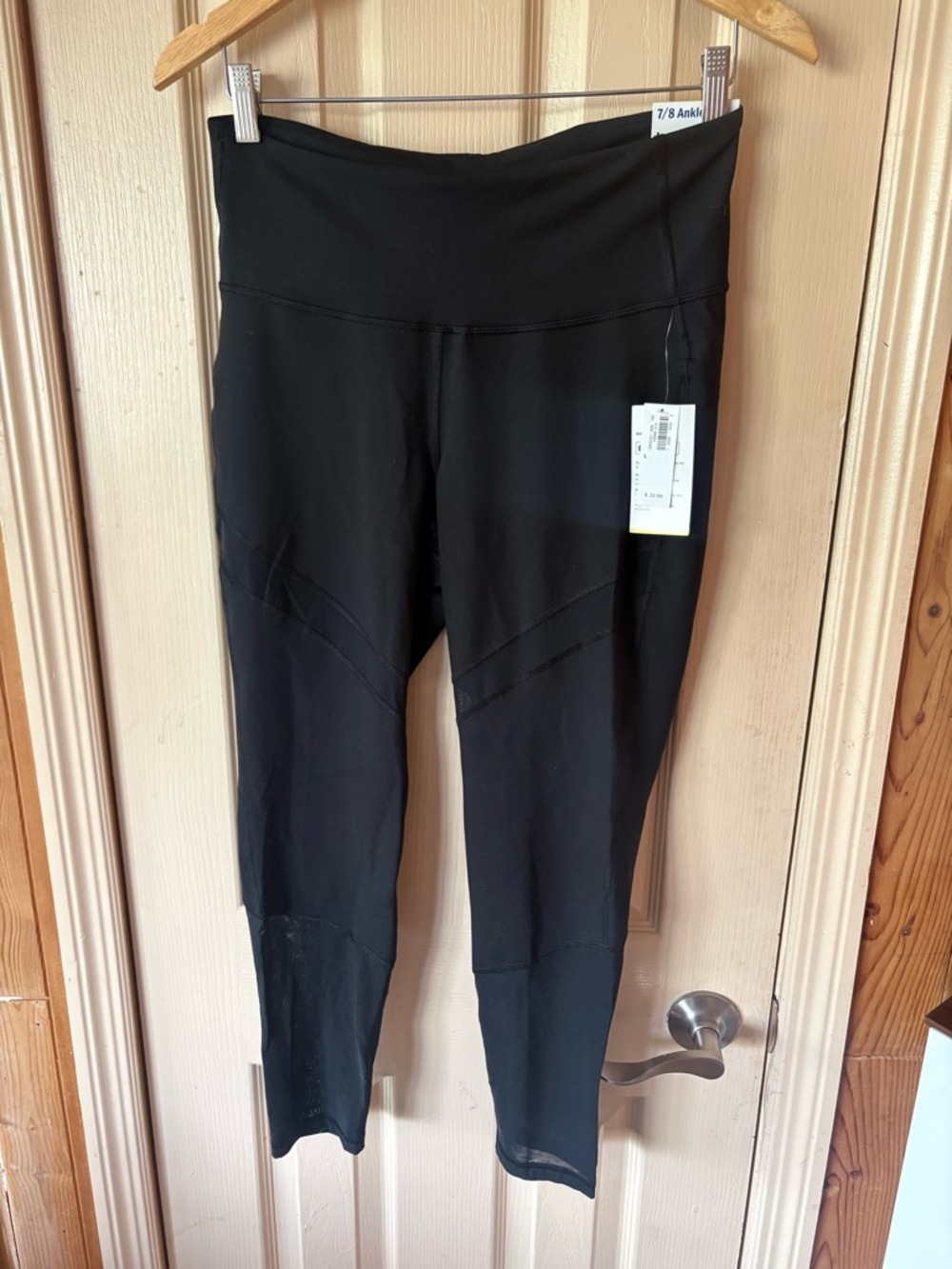 Old Navy Black Active High-Rise Leggings